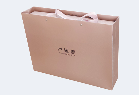 Gift Box & Handbag